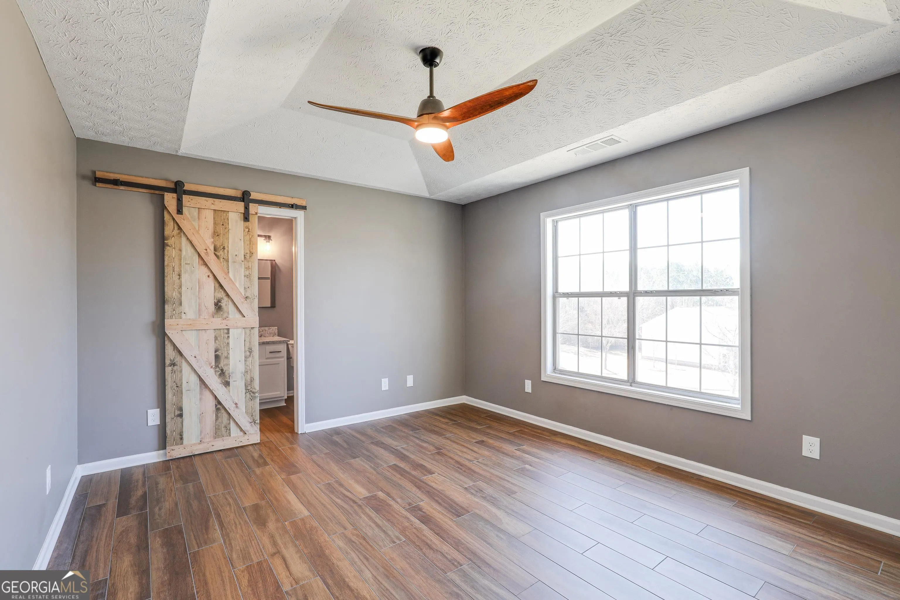 130 Chastain Loop