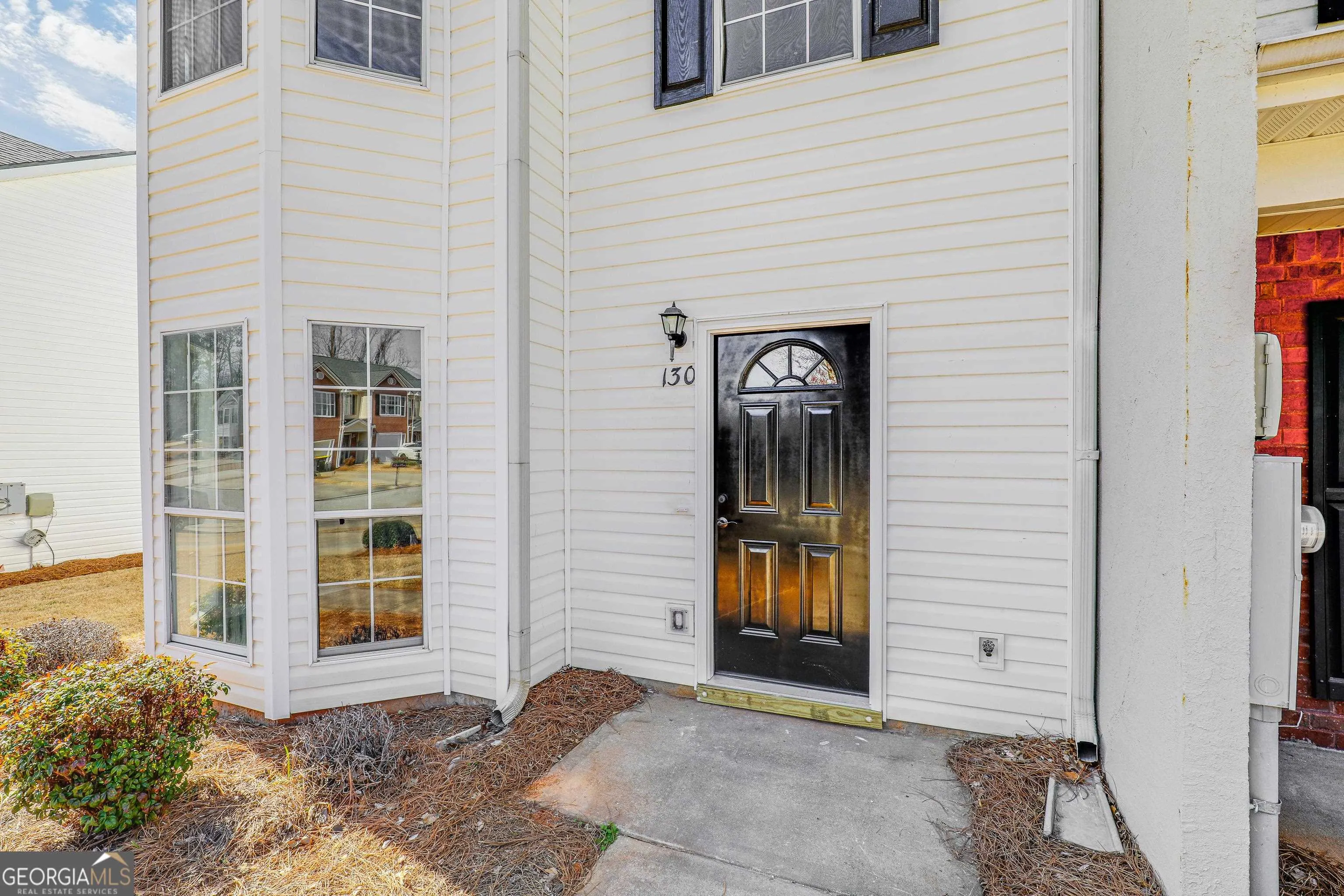 130 Chastain Loop