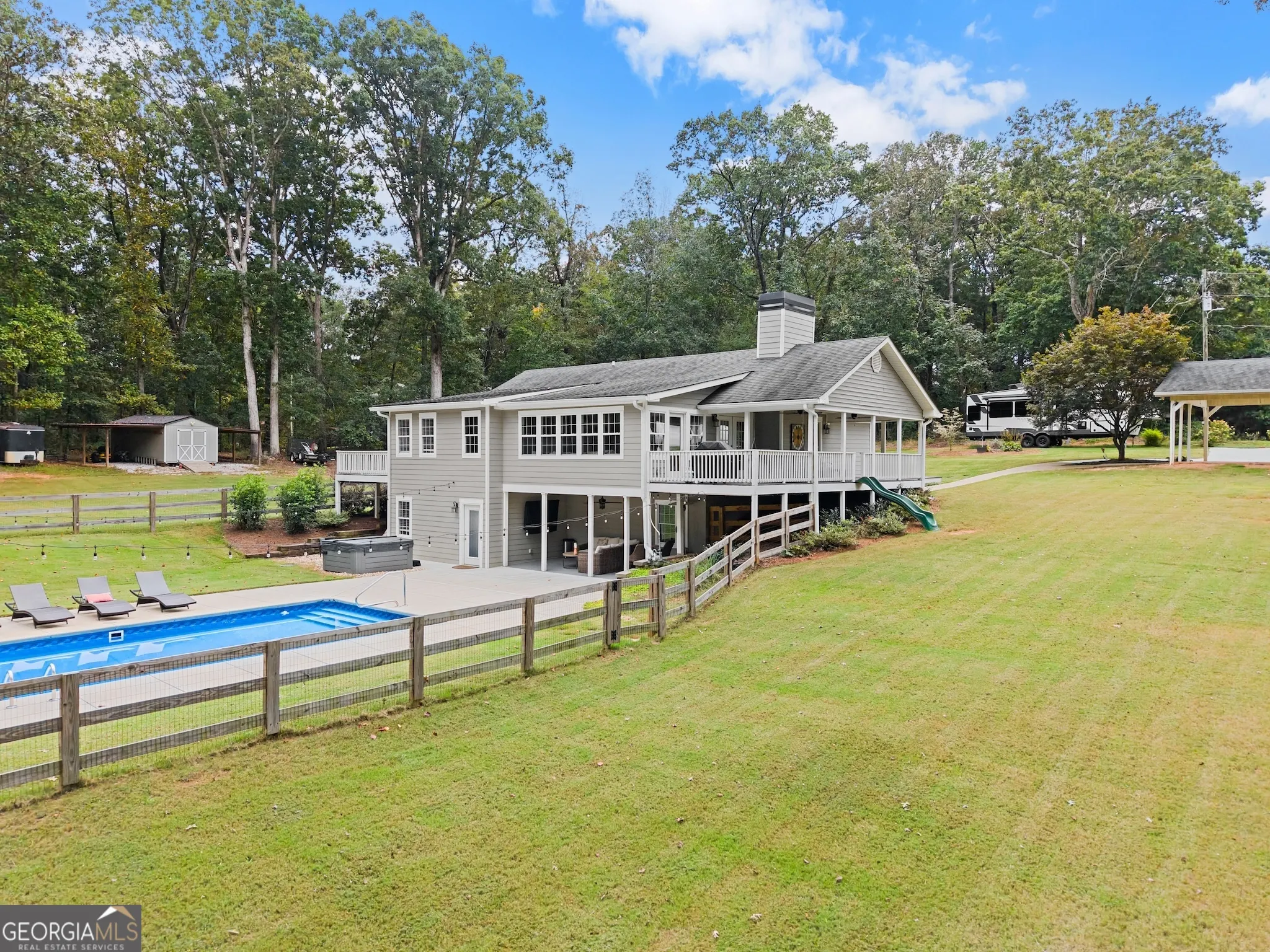 5545 Millwood Road