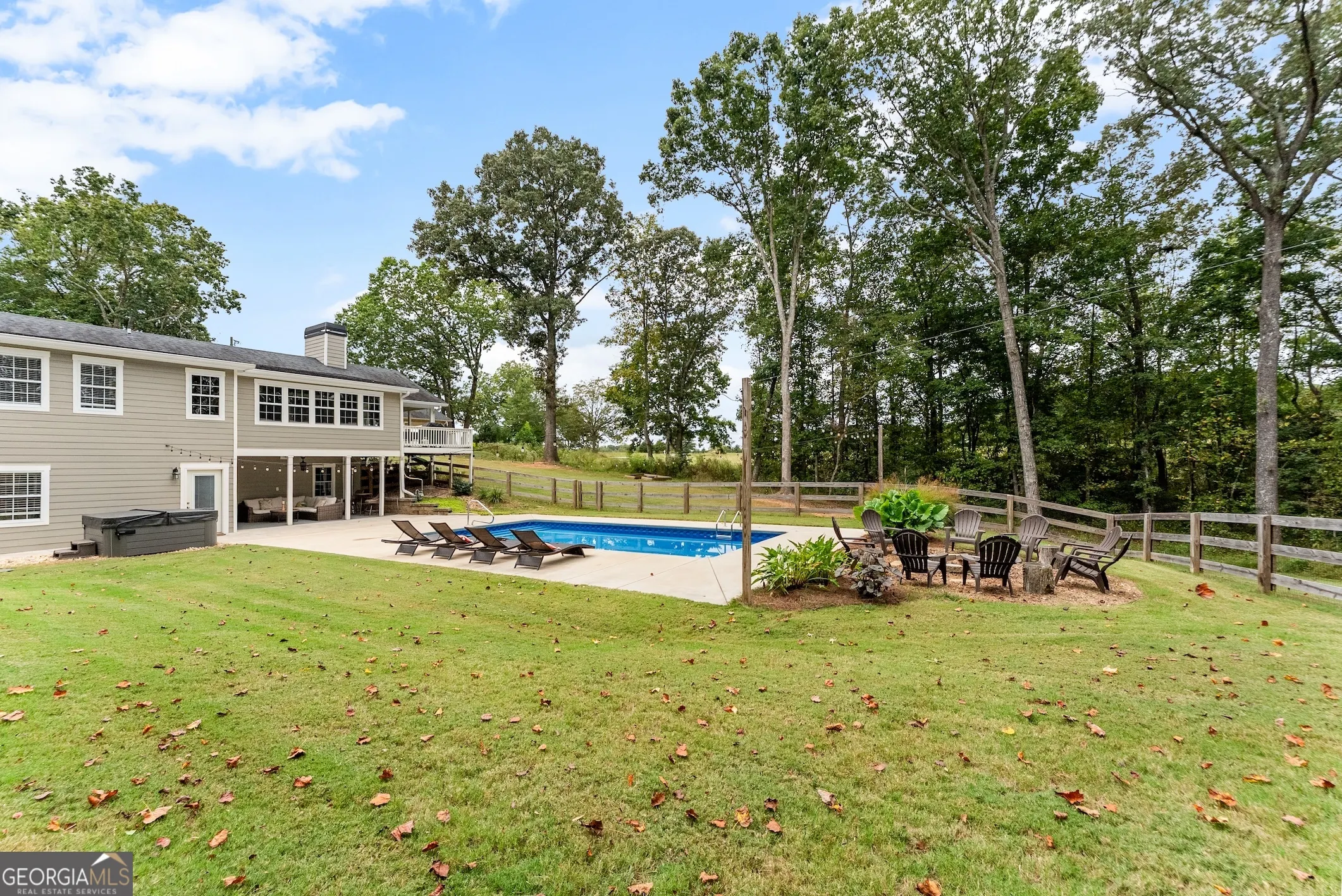 5545 Millwood Road