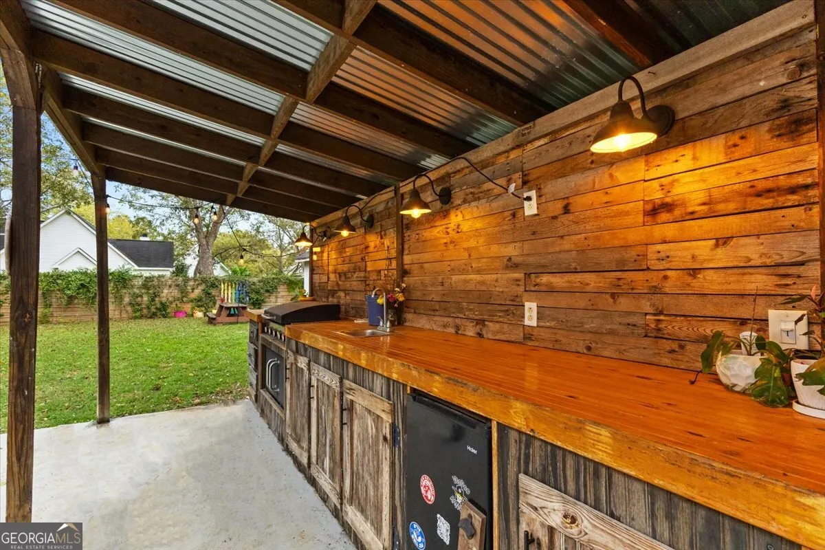 101 Pond Drive