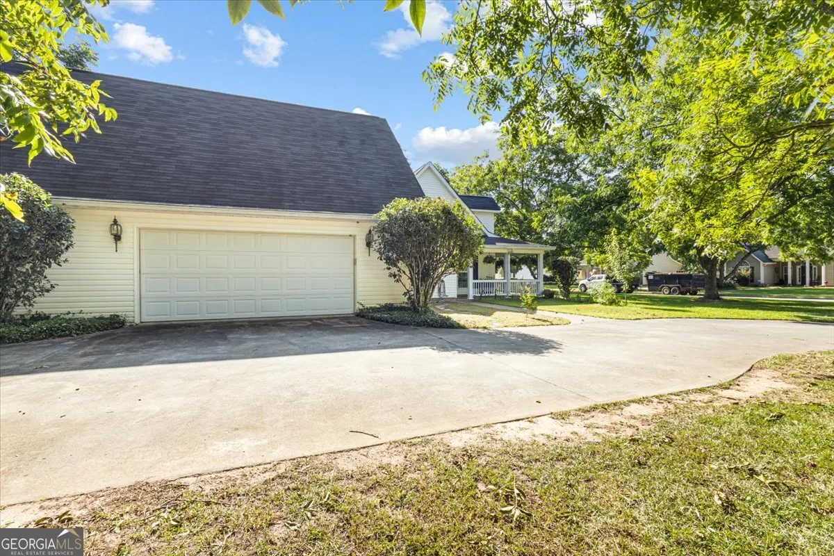 101 Pond Drive