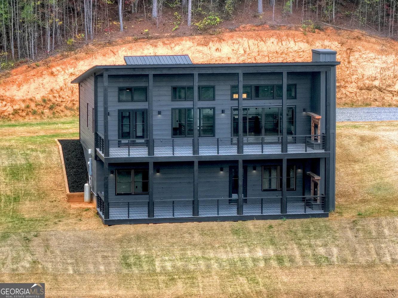 123 Ridgeline Drive