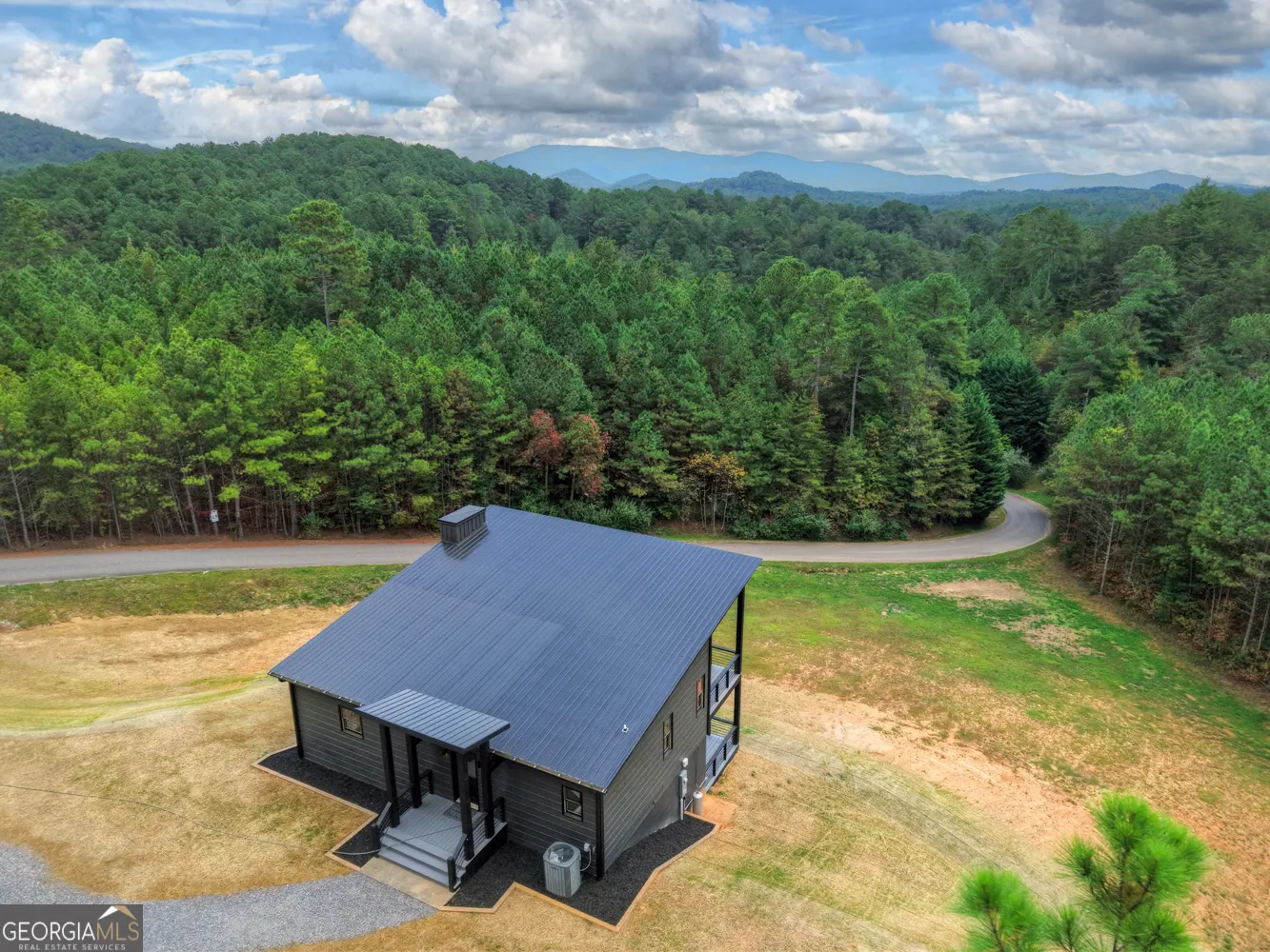 123 Ridgeline Drive