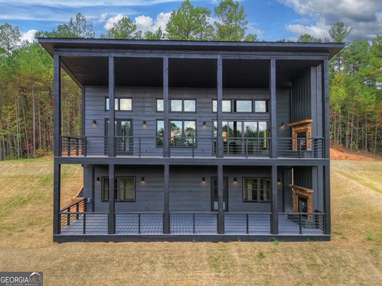 123 Ridgeline Drive