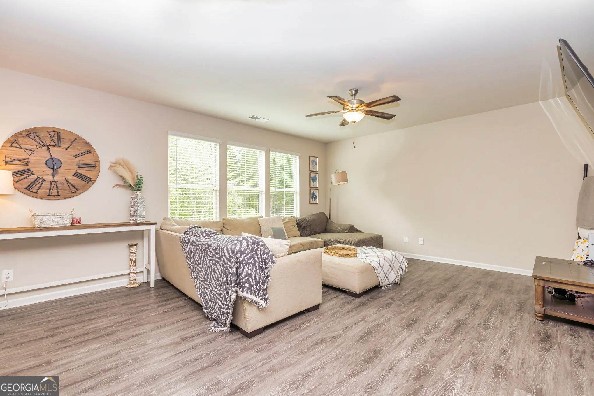 1156 Burgundy Drive