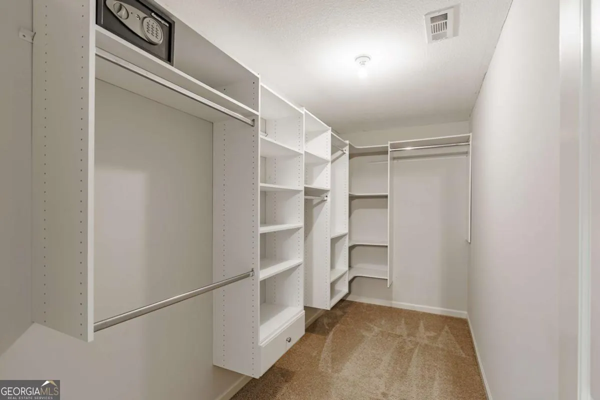 140 Ingobert Place