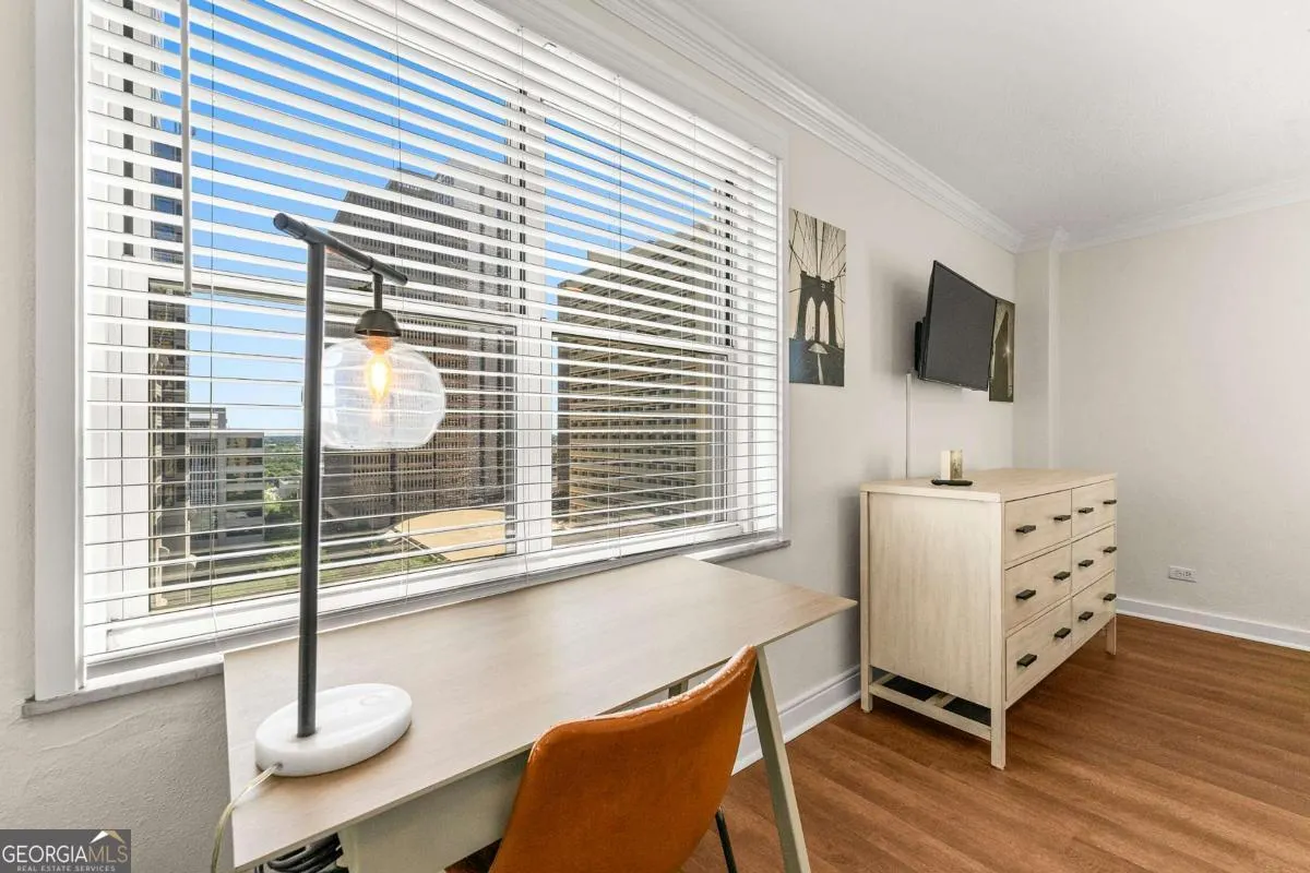 11J 300 Peachtree Street NE, #11J
