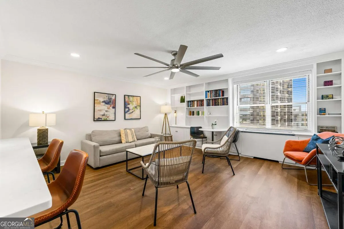 11J 300 Peachtree Street NE, #11J