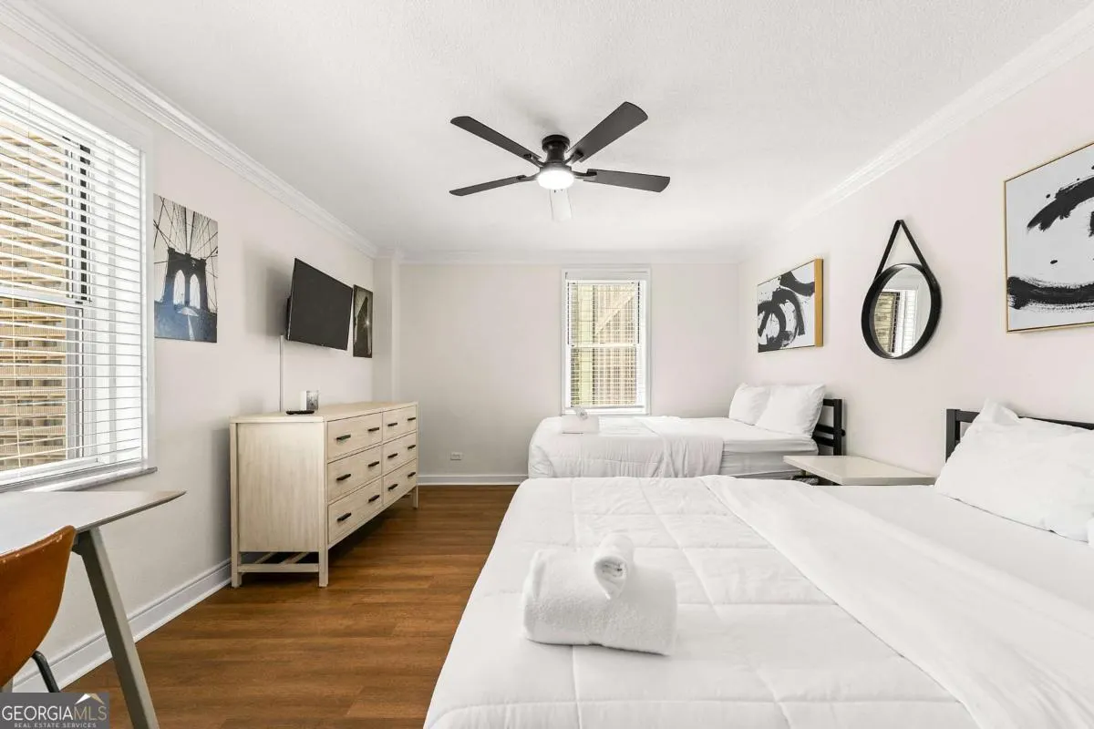 11J 300 Peachtree Street NE, #11J