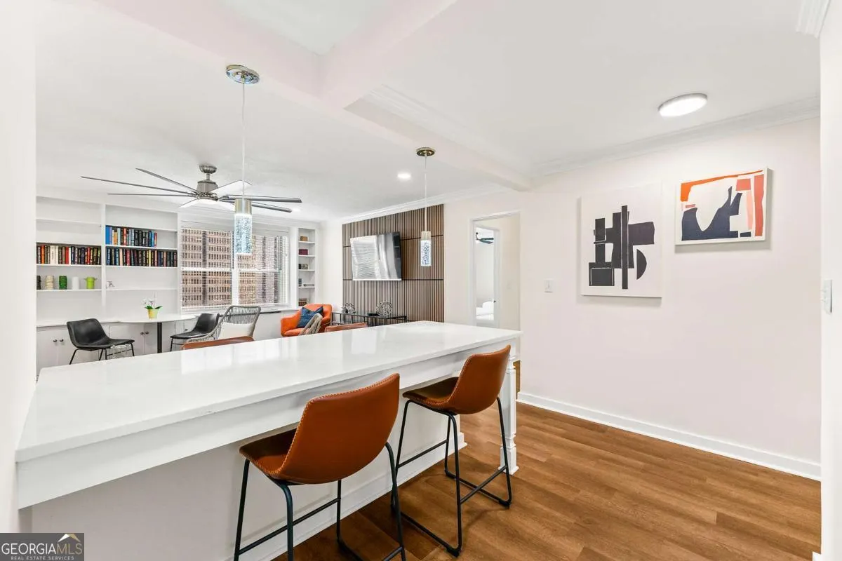 11J 300 Peachtree Street NE, #11J
