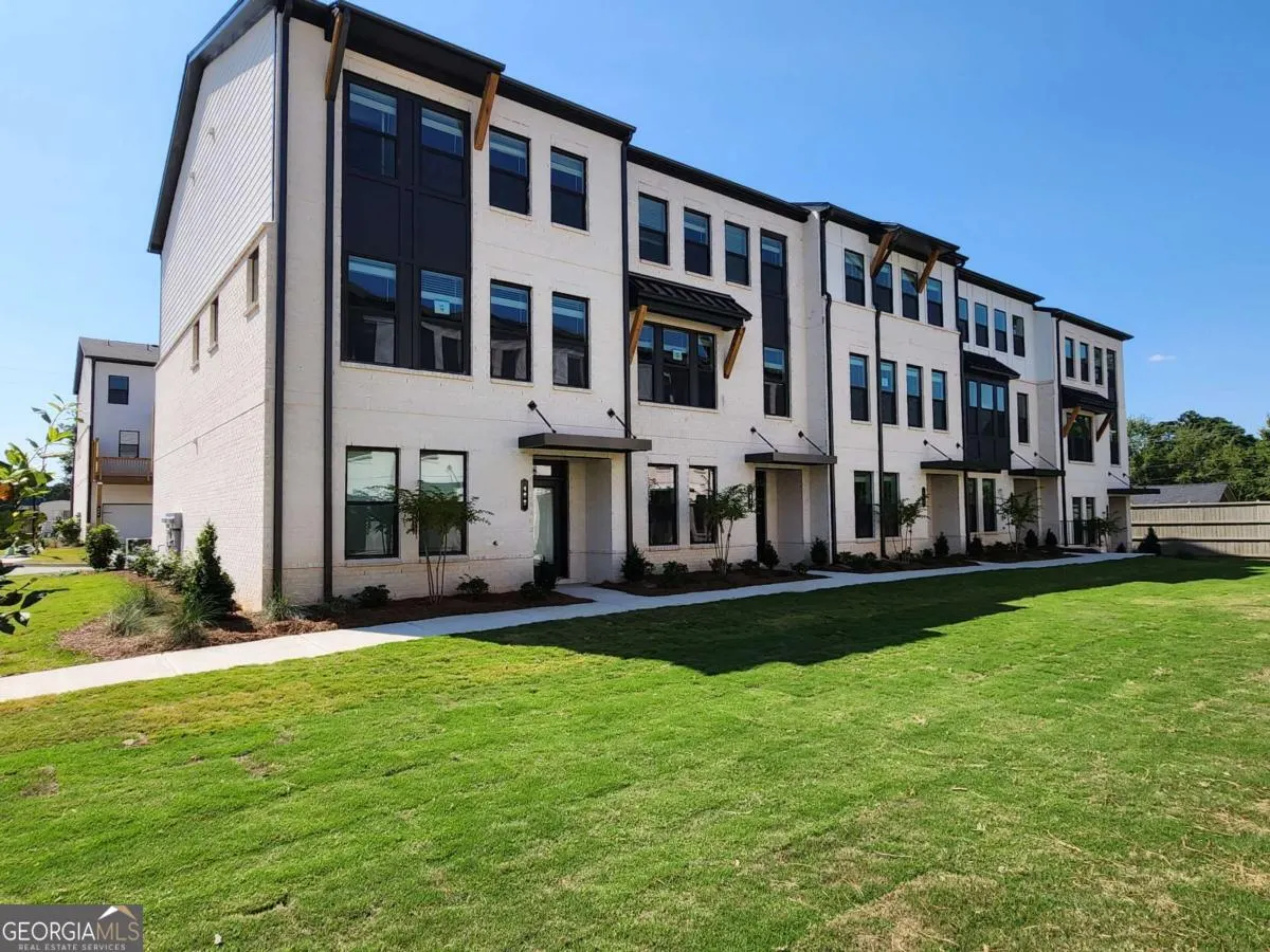 408 Nix Lane
