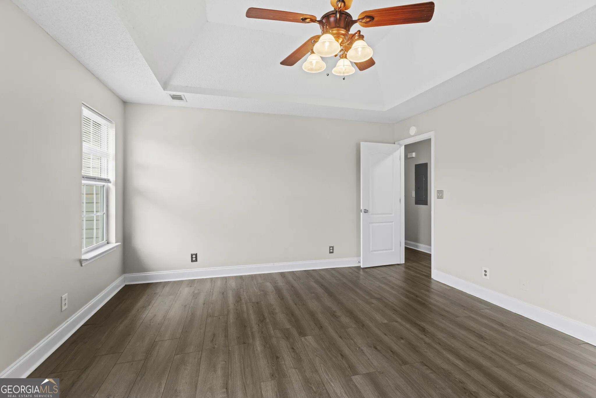 405 Grand Avenue
