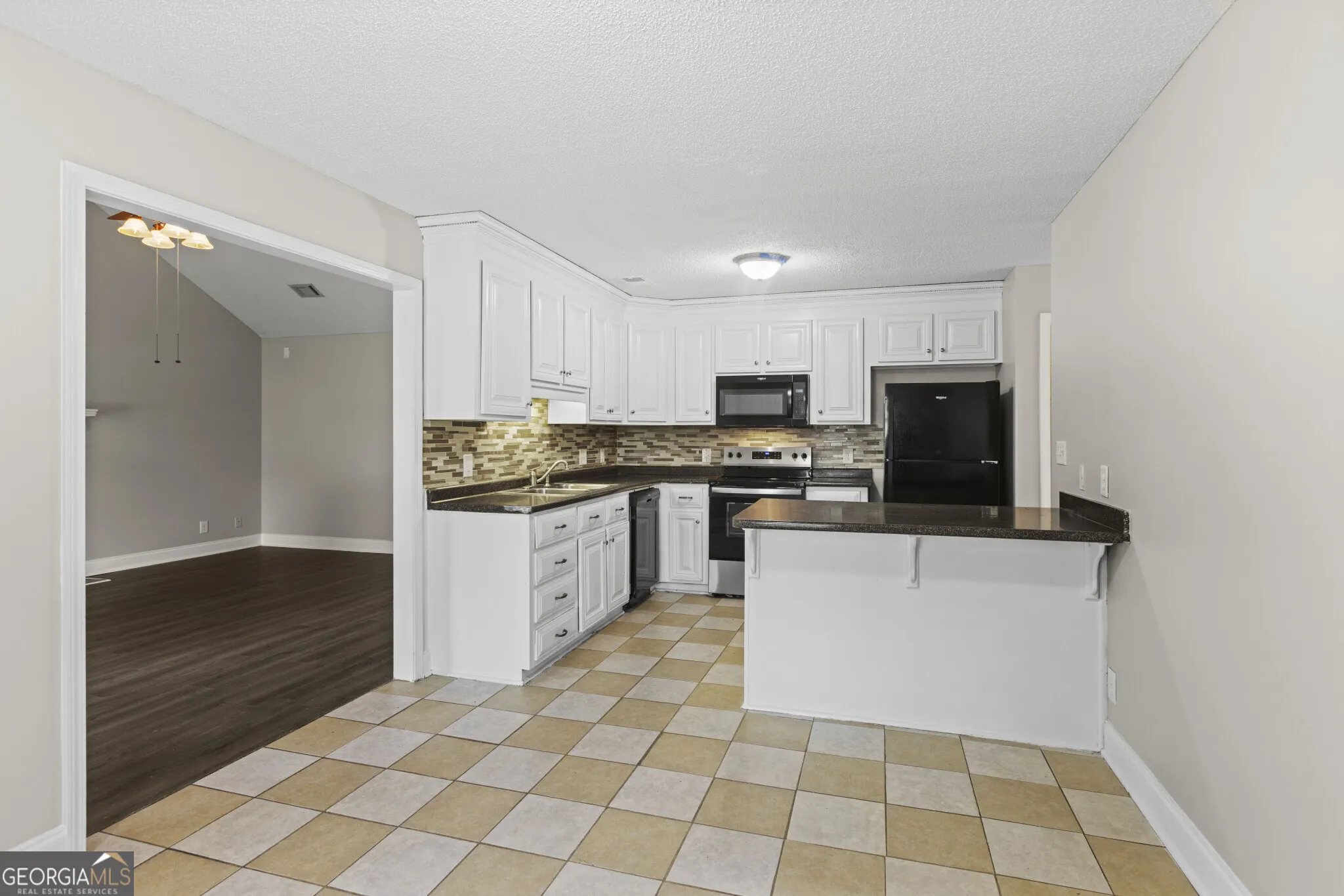 405 Grand Avenue
