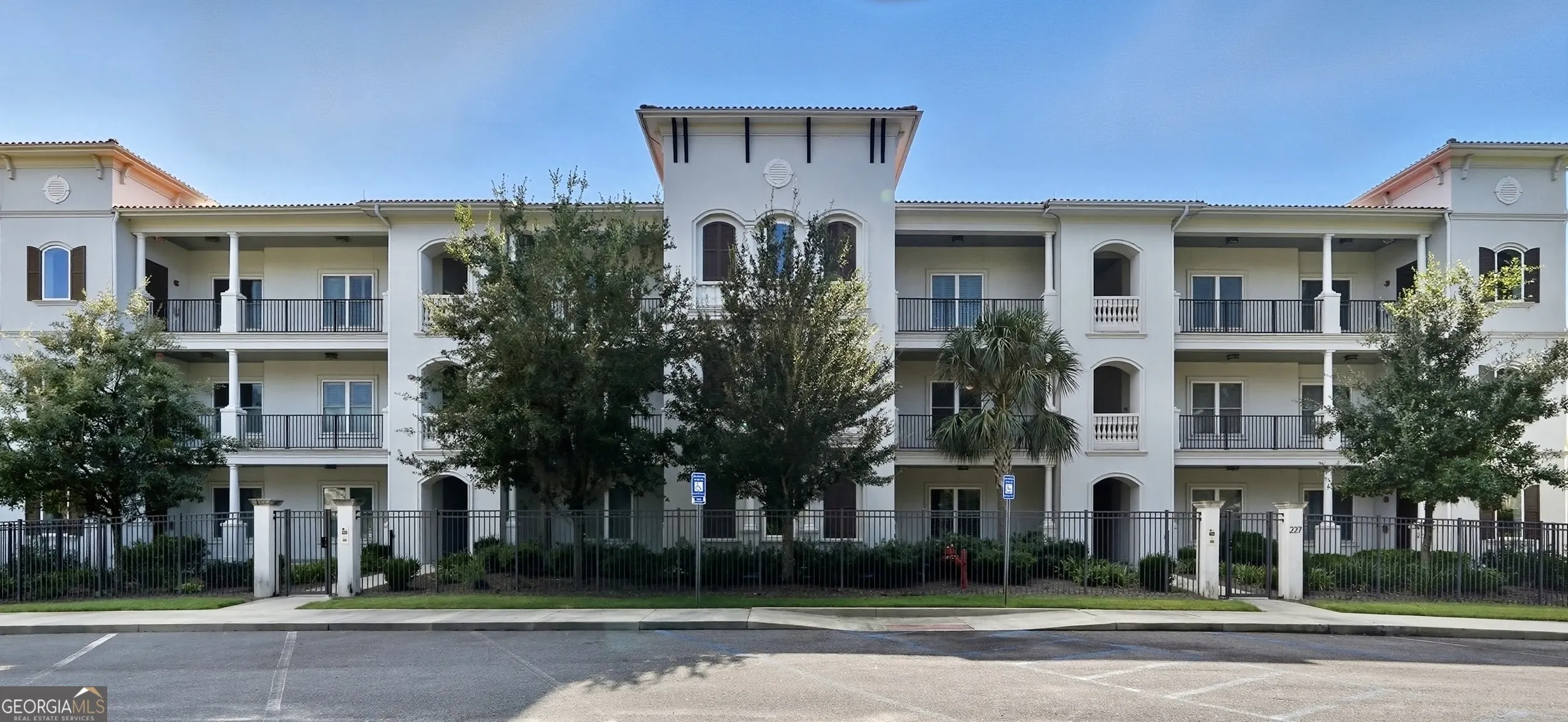 G 227 Fort King George Drive, #227-G