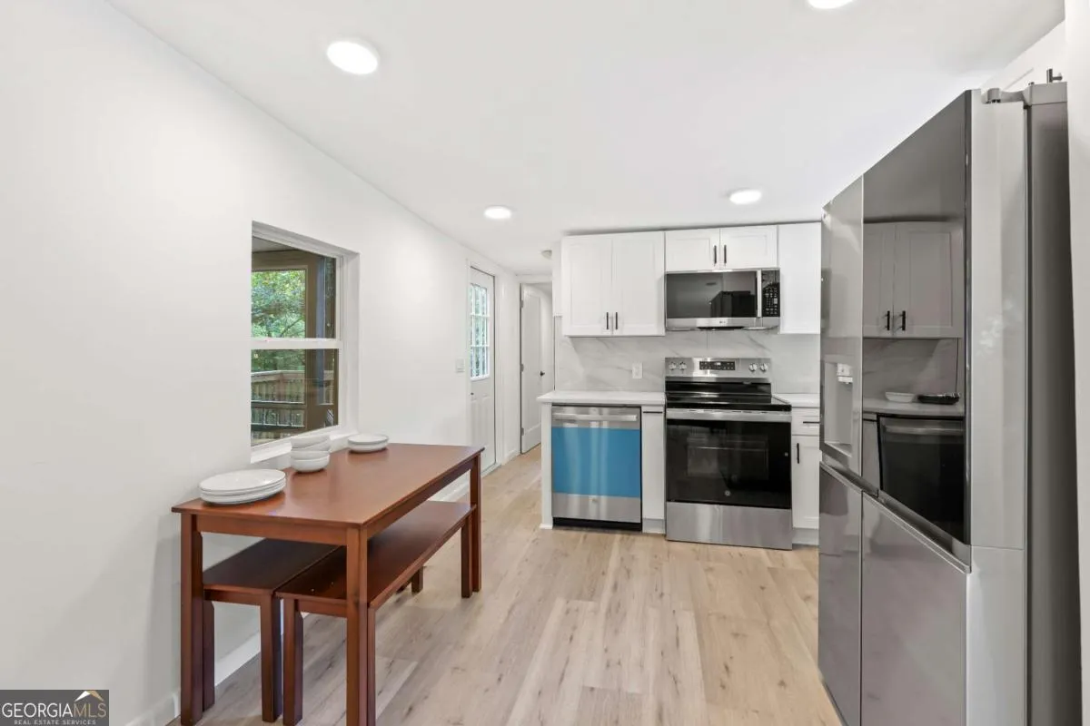 3551 Monroe Circle