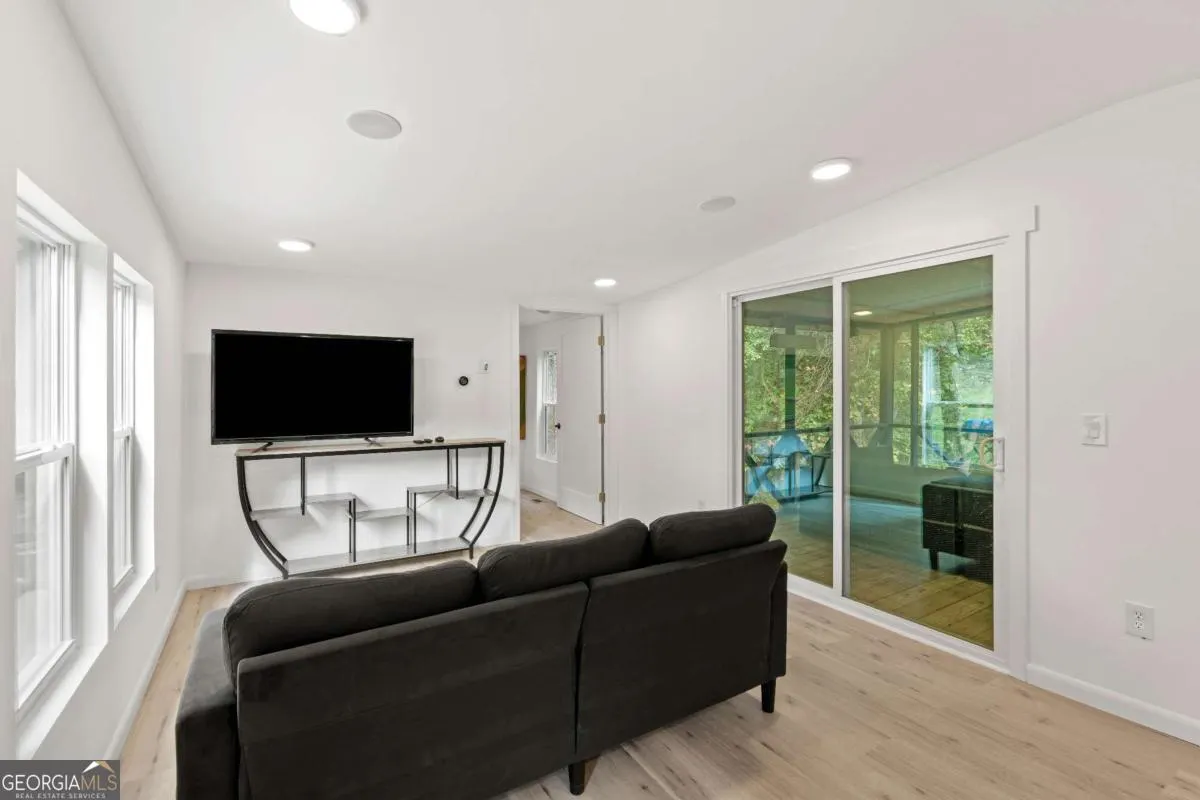 3551 Monroe Circle