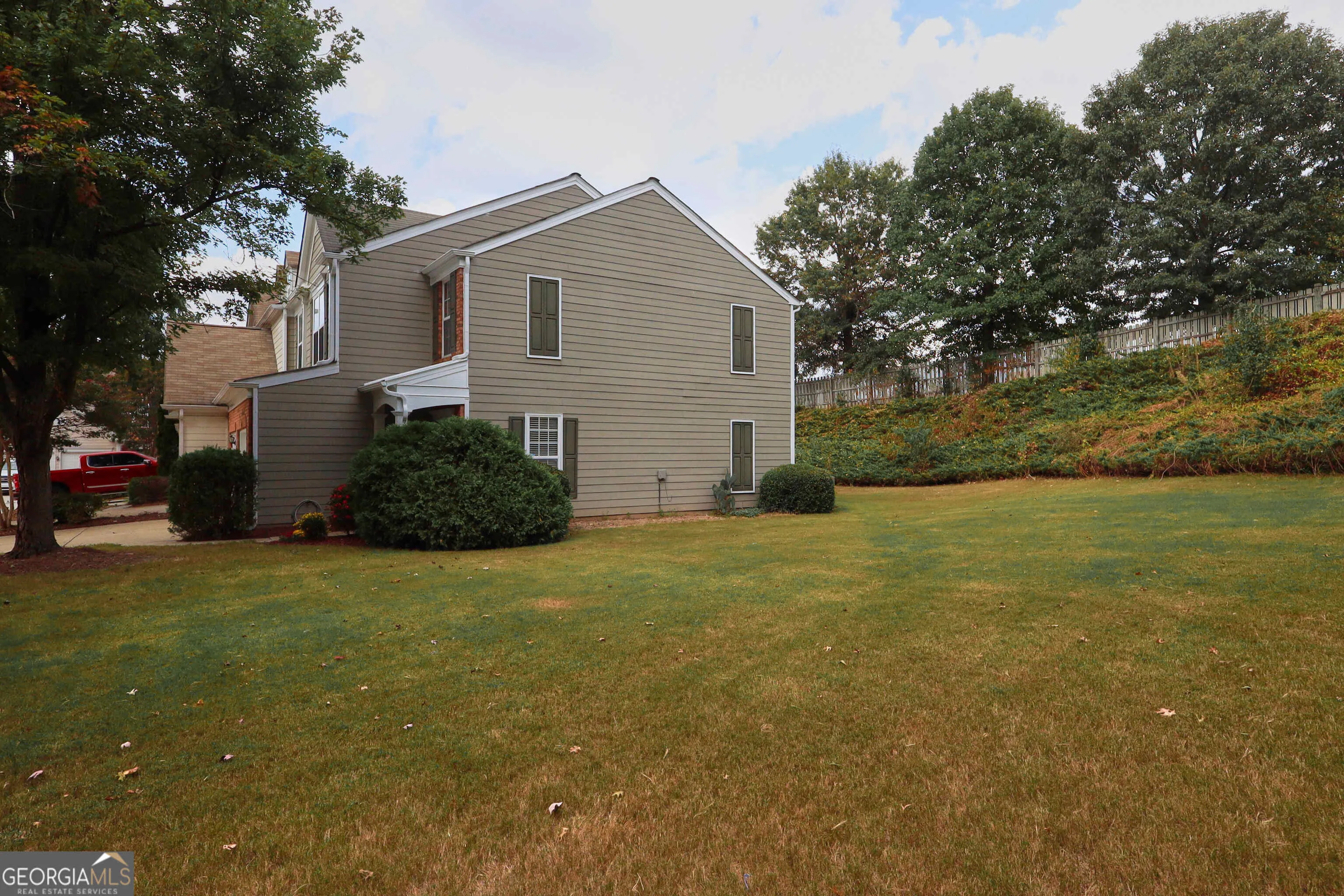 3592 Gainesway Trace