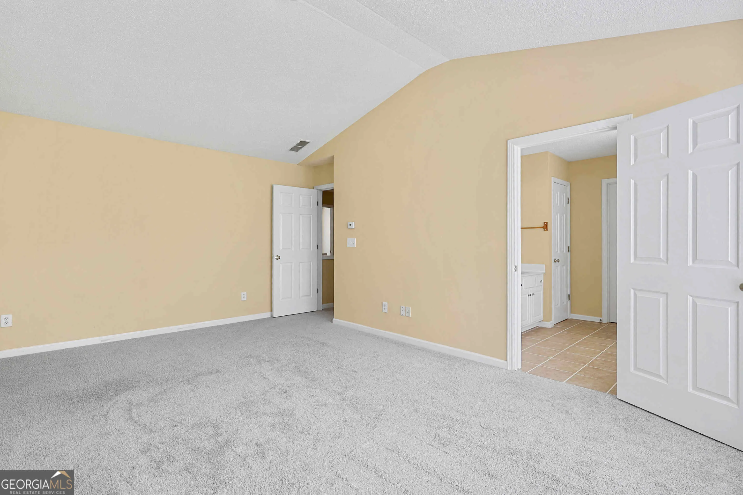 3592 Gainesway Trace