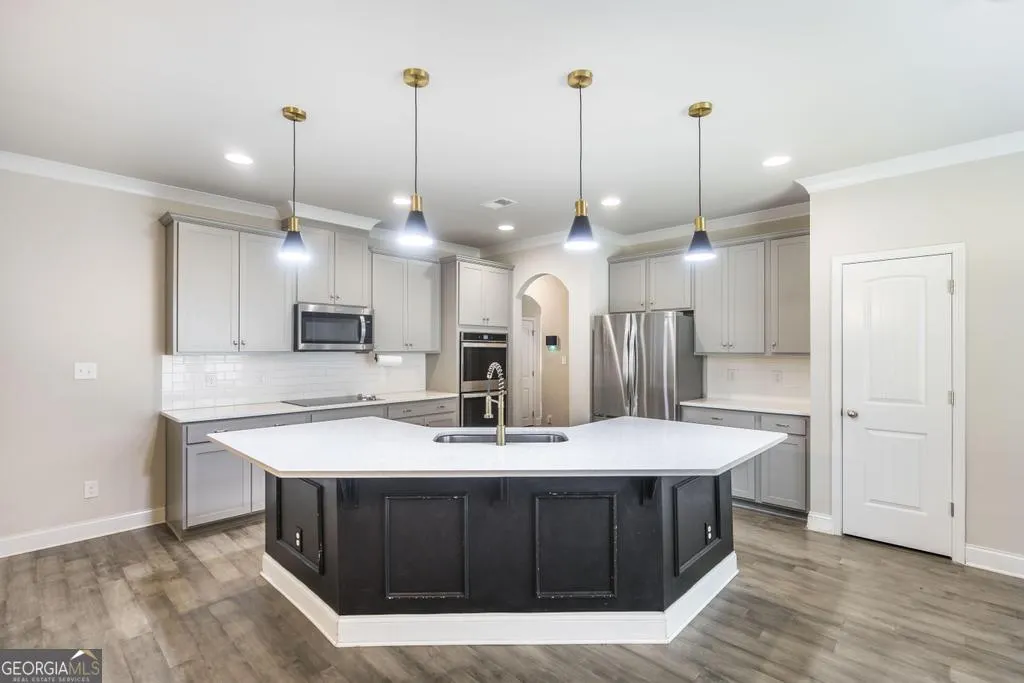 407 Doraville Court