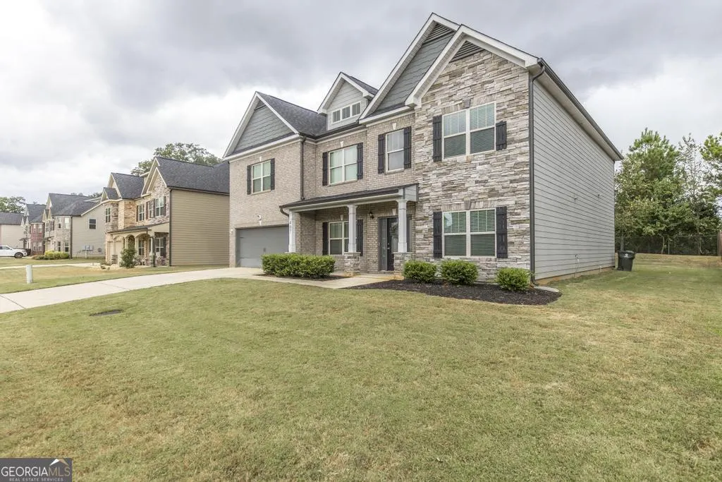 407 Doraville Court