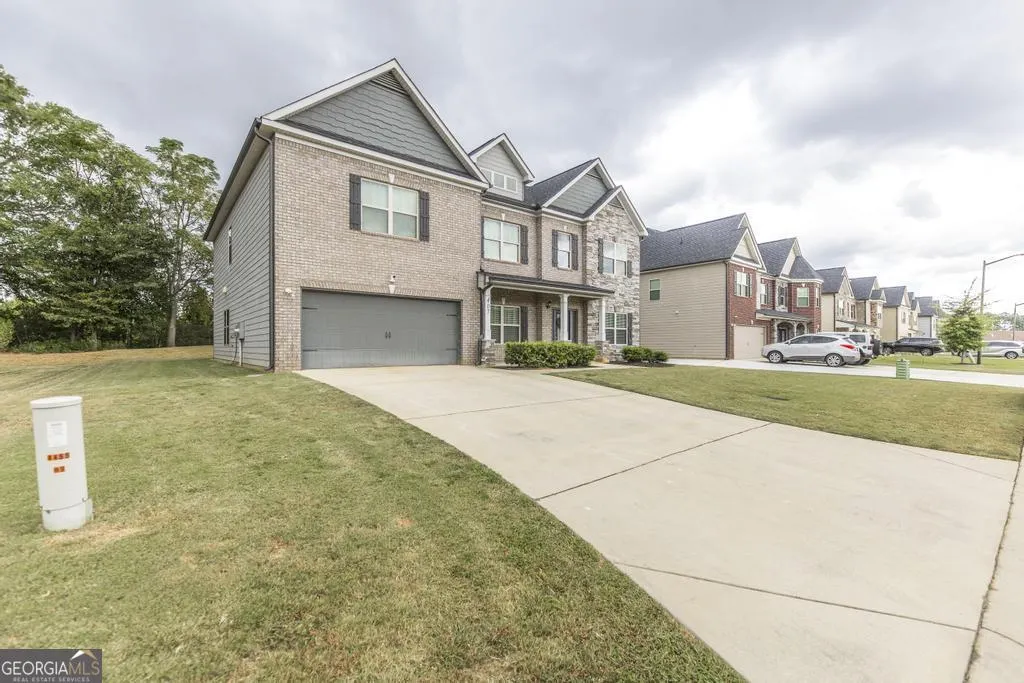 407 Doraville Court