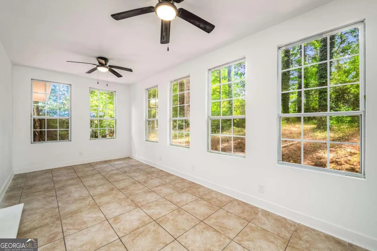 1774 Laurelwood Drive SW