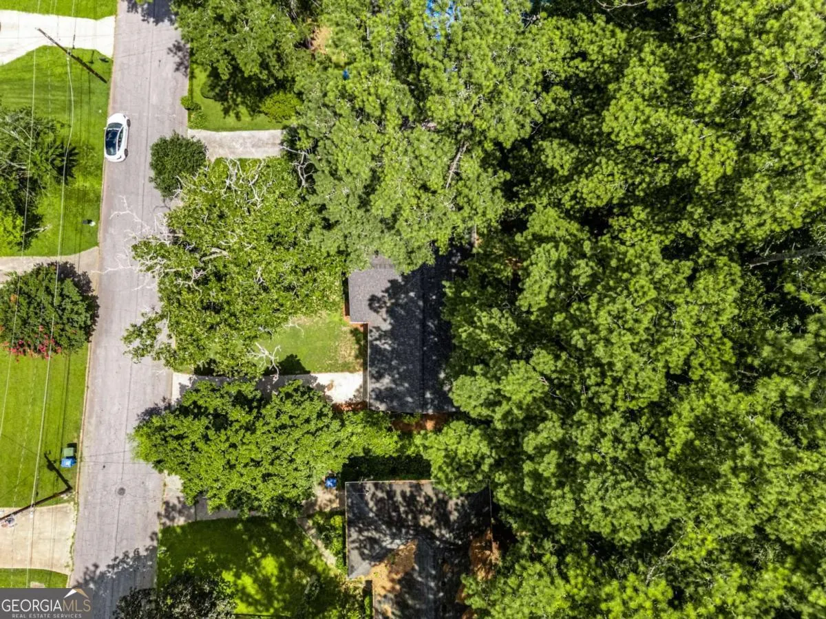 1774 Laurelwood Drive SW