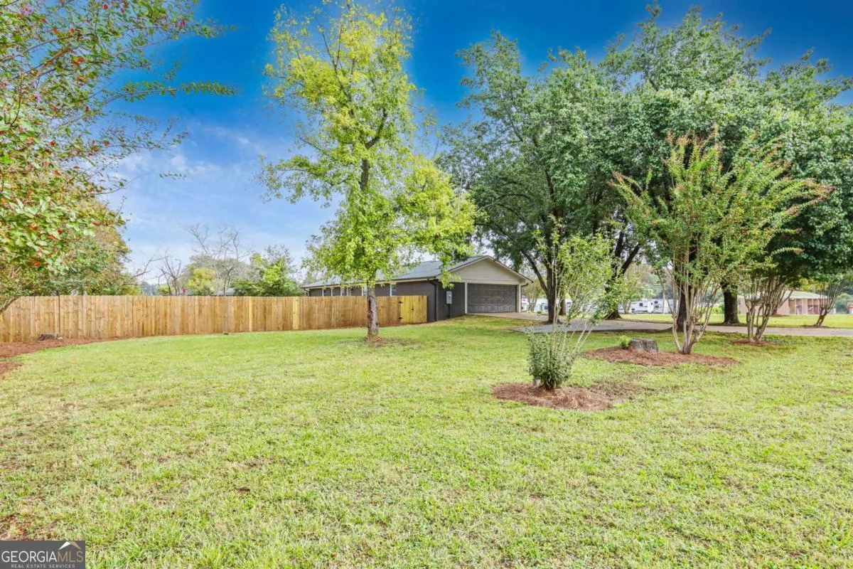 602 Grassdale Road