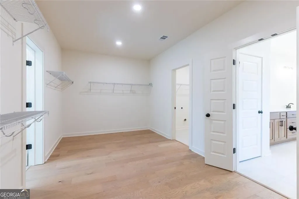 8330 Creekside Overlook Drive