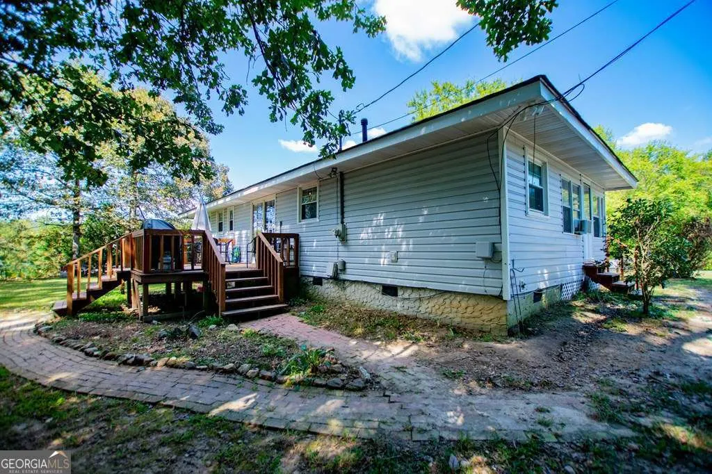 33 Armstrong Drive