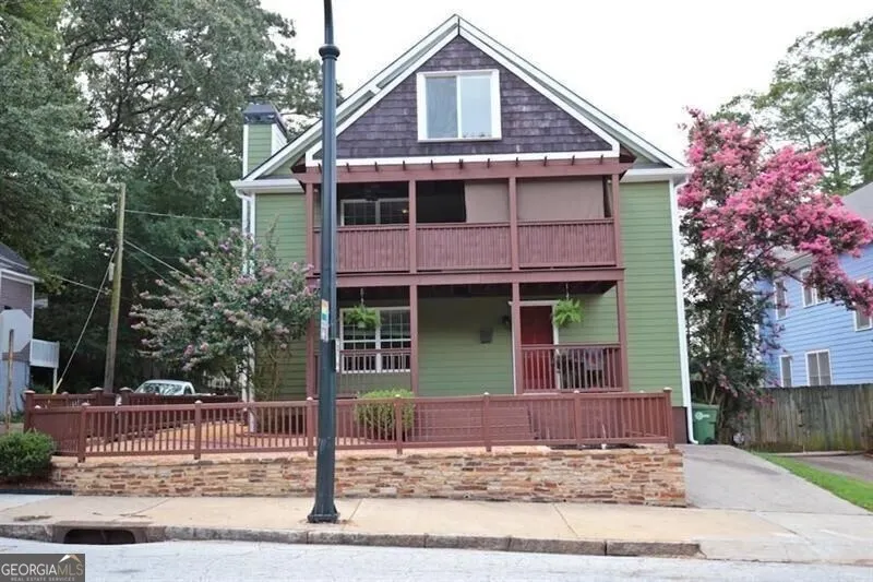 237 Georgia Avenue SE