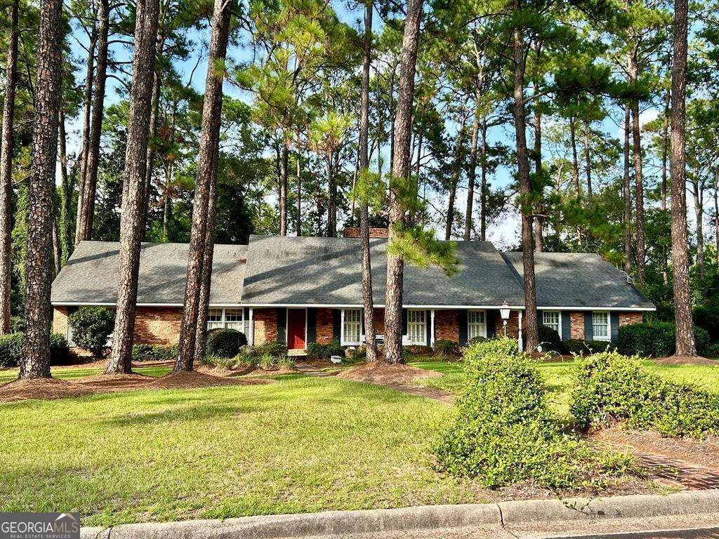 225 Alabama Drive