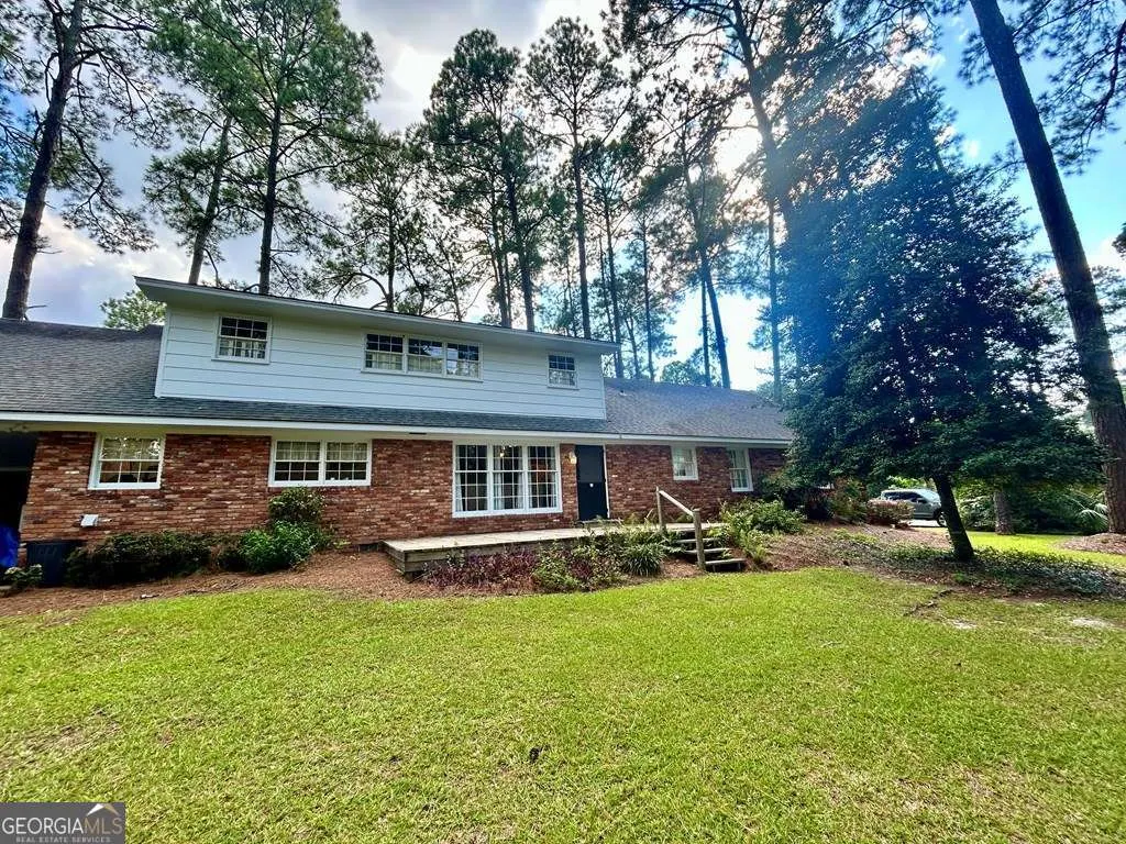 225 Alabama Drive