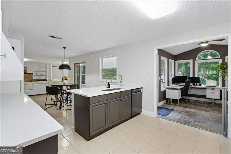 295 Crab Orchard Way