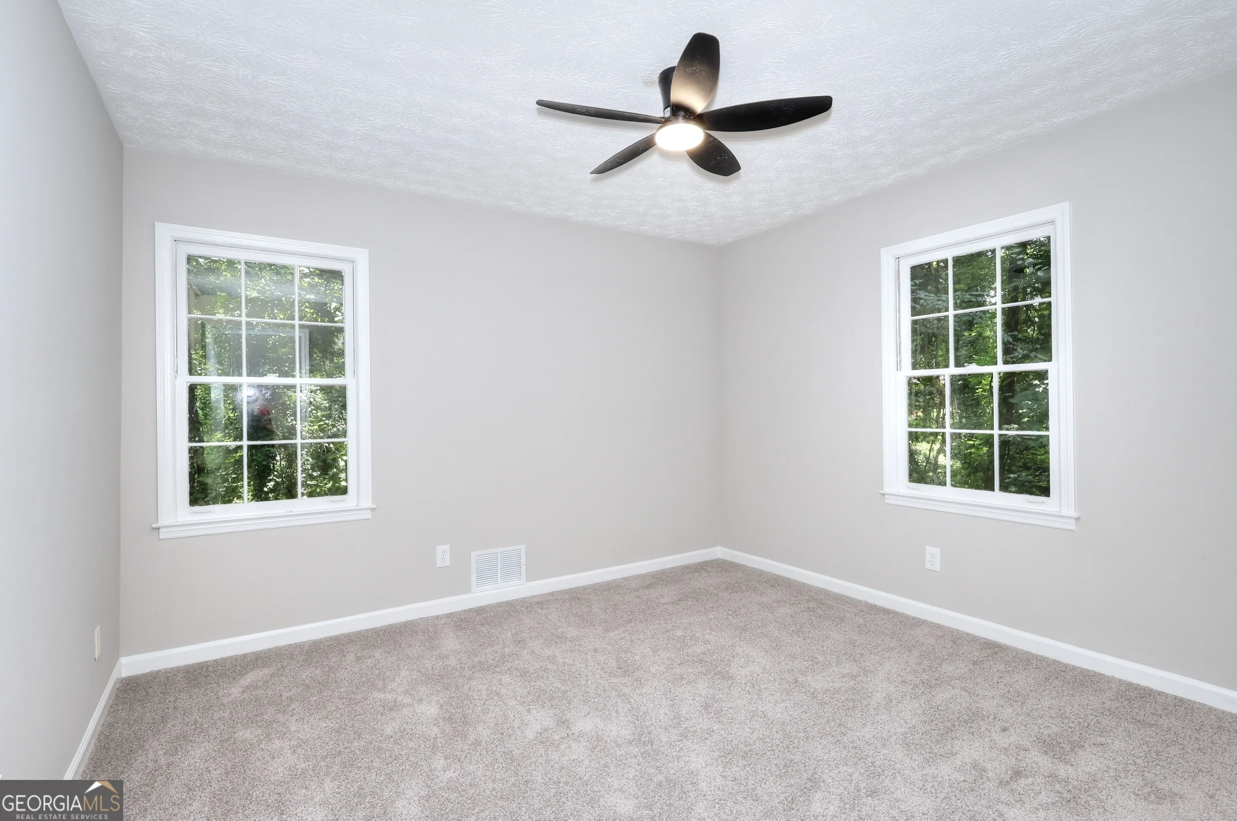 2802 Leisure Woods Lane