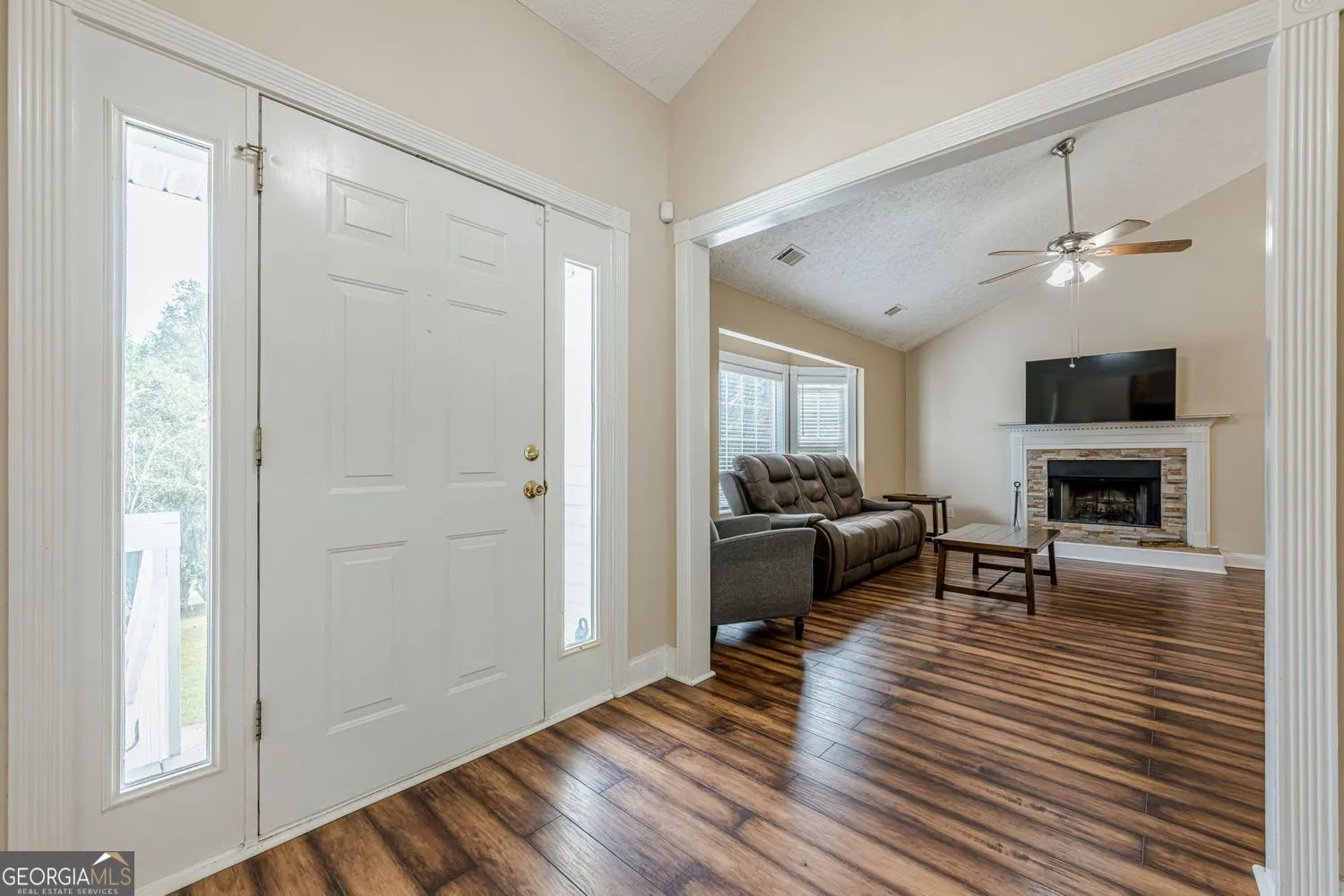391 Pinewood Place