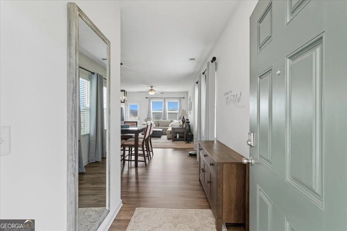 300 Pescara Court NW