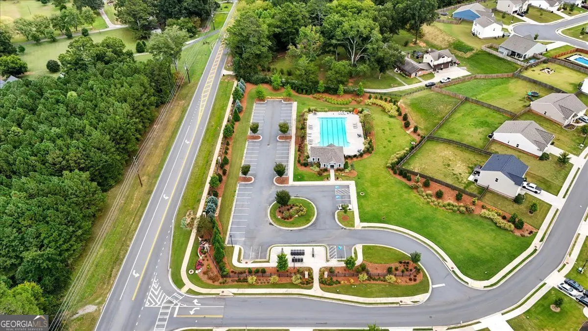 300 Pescara Court NW