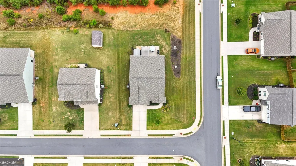 300 Pescara Court NW