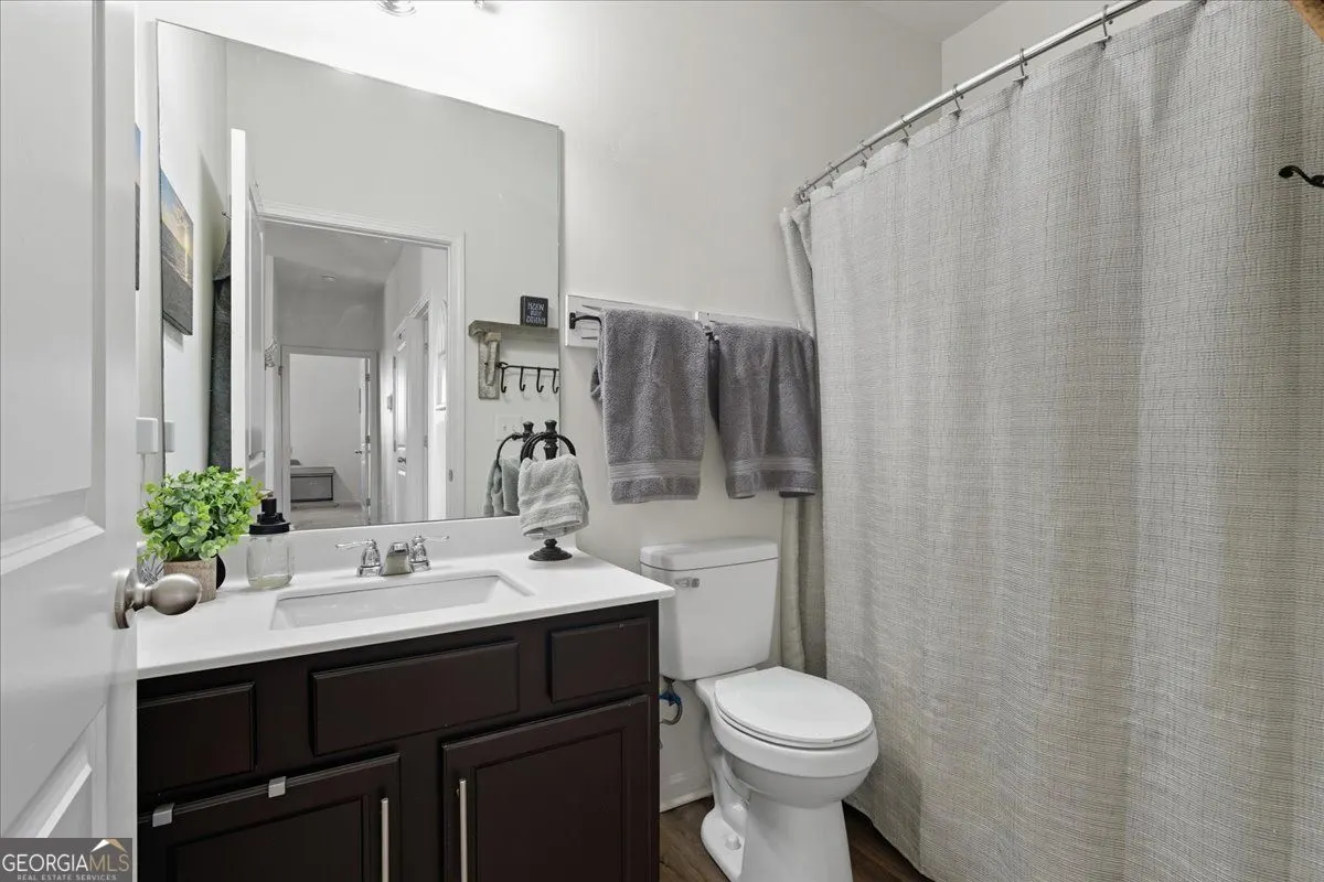 300 Pescara Court NW