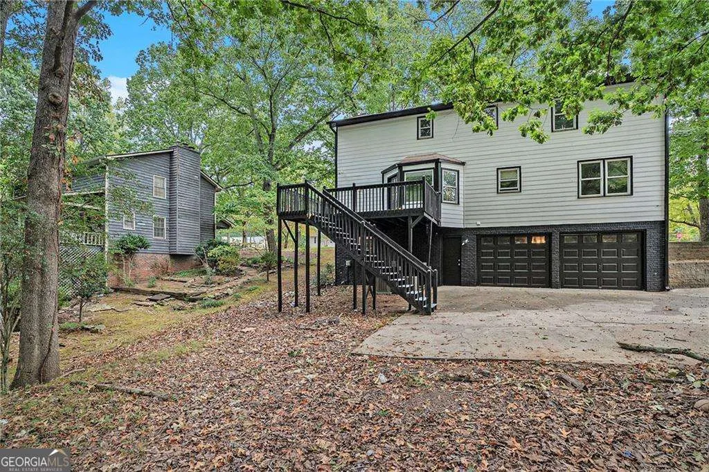 3333 Devaughn Drive NE