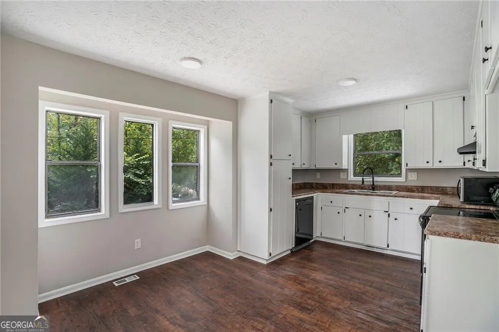336 Rockmoor Trail