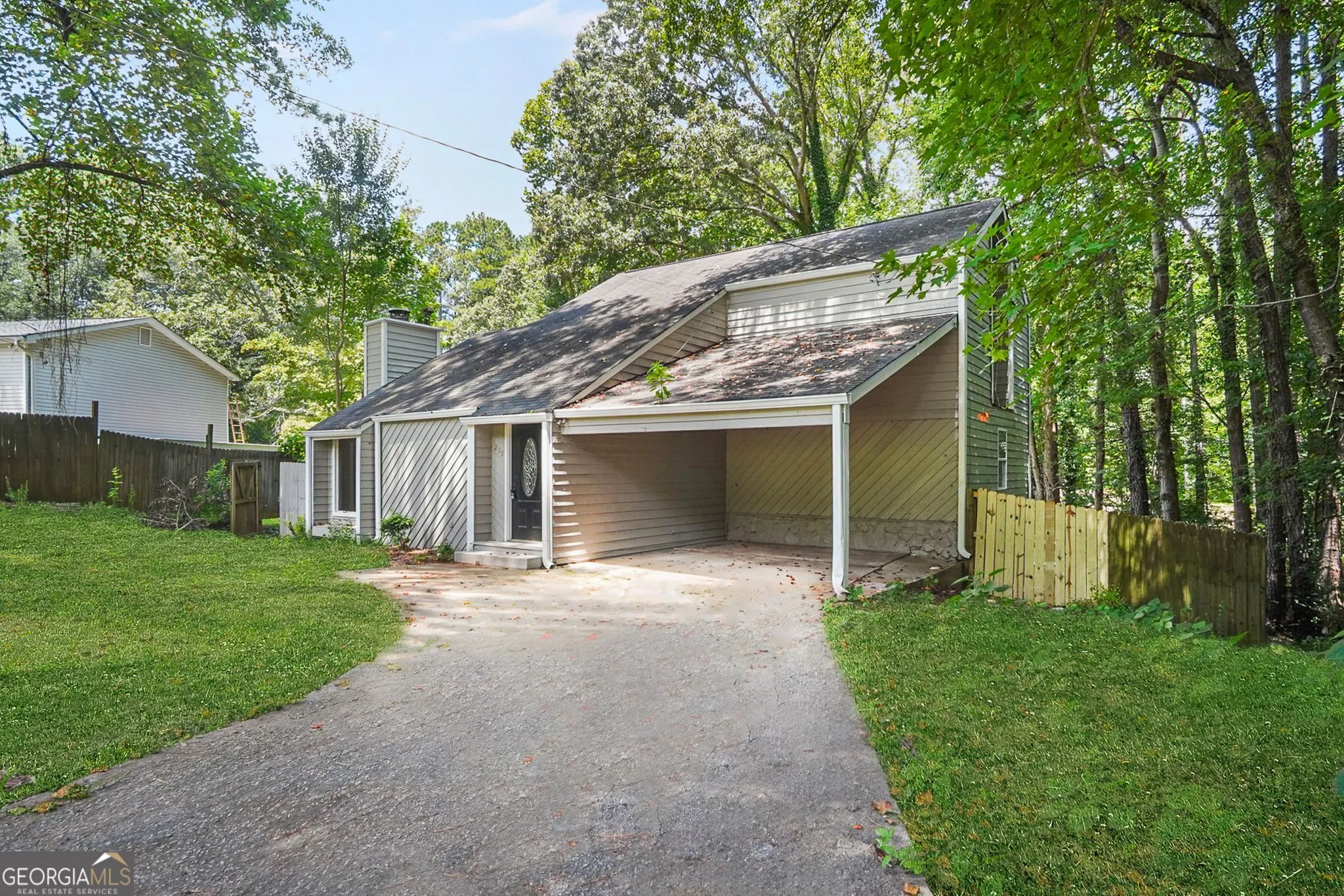 215 Carmichael Road