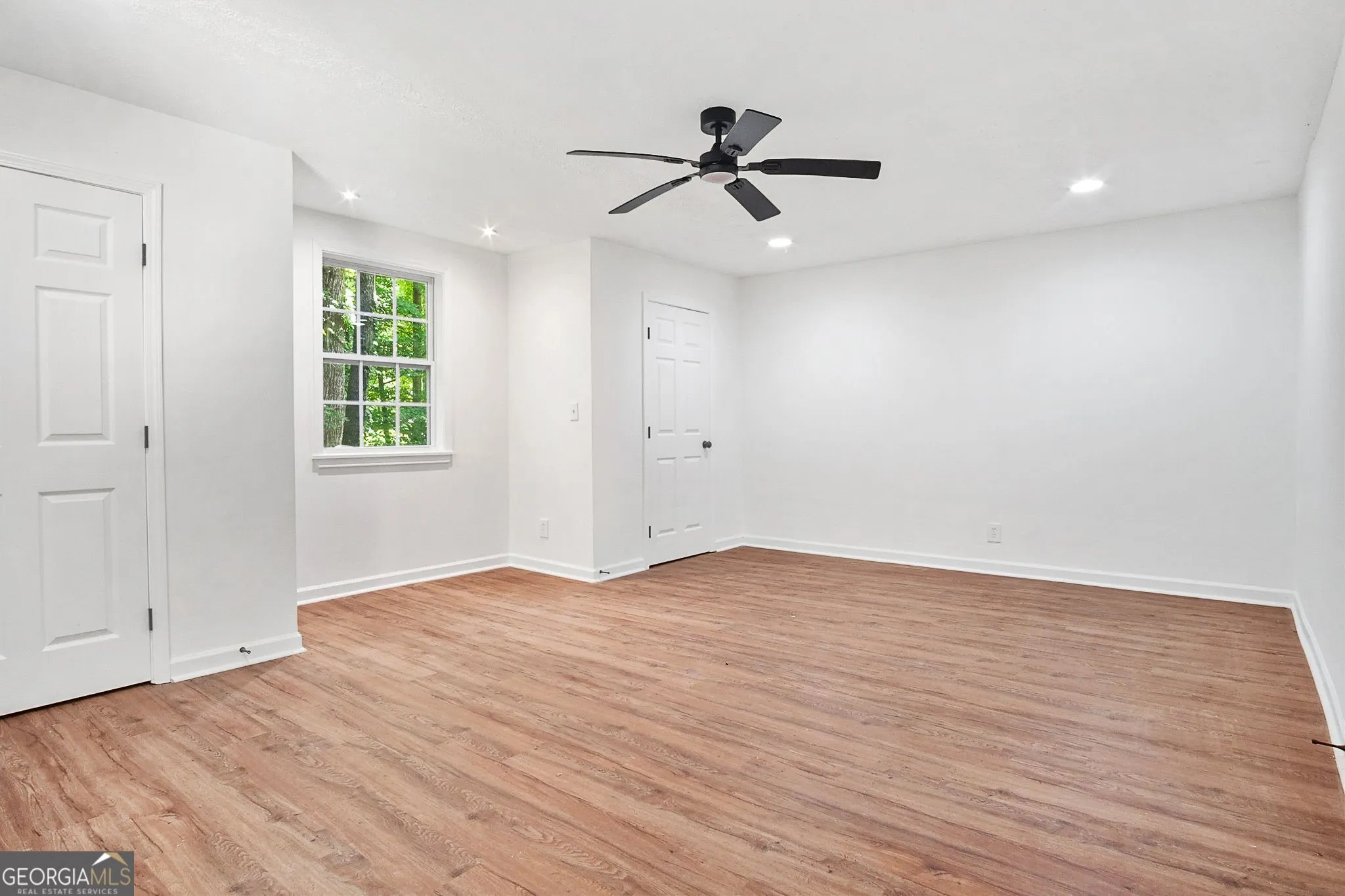 215 Carmichael Road