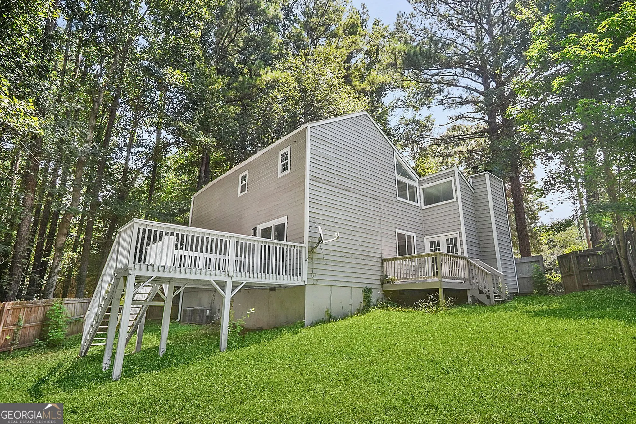 215 Carmichael Road