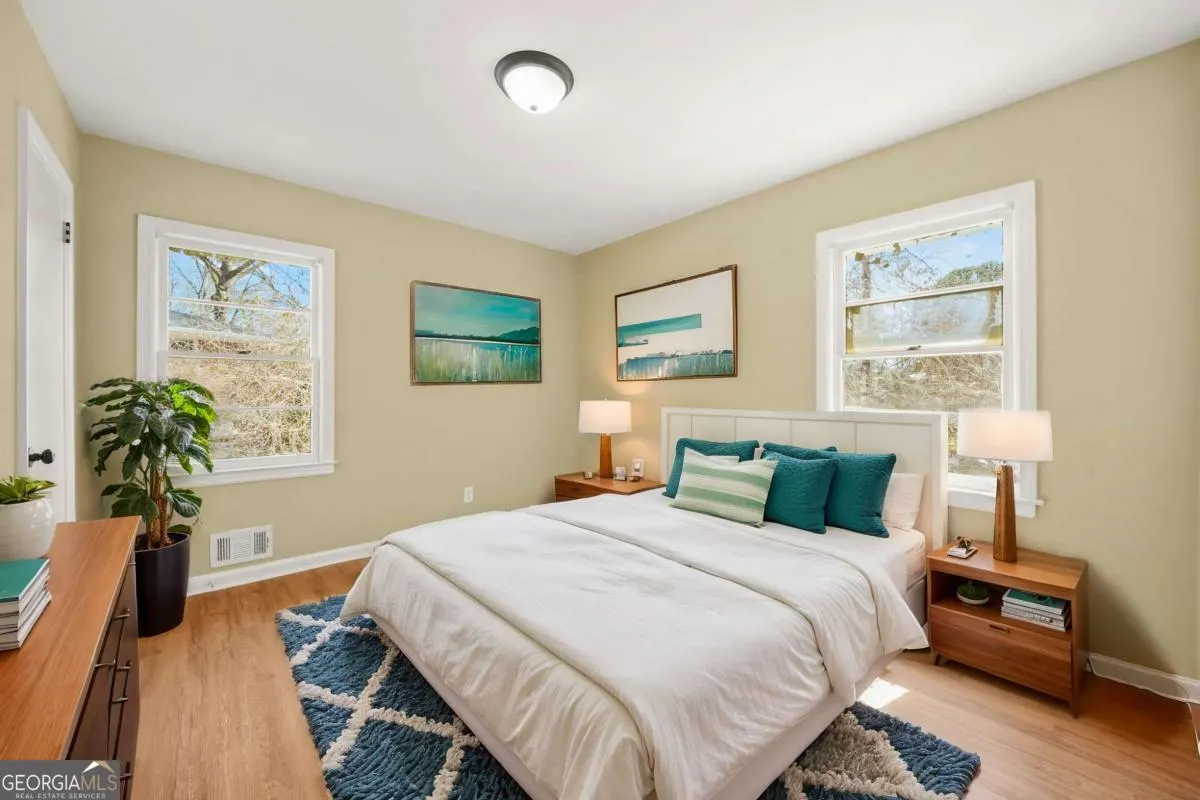 2703 Flagstone Drive SE