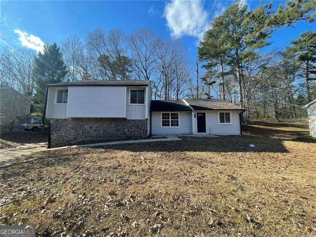 3417 Hollow Tree Drive