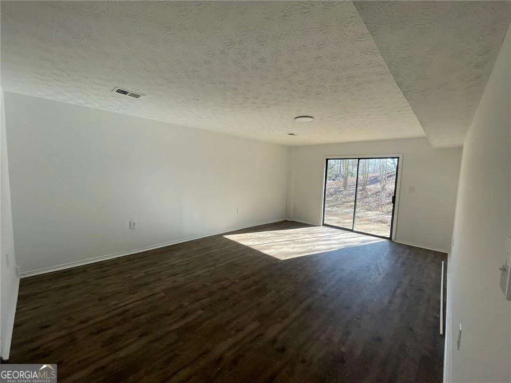 3417 Hollow Tree Drive