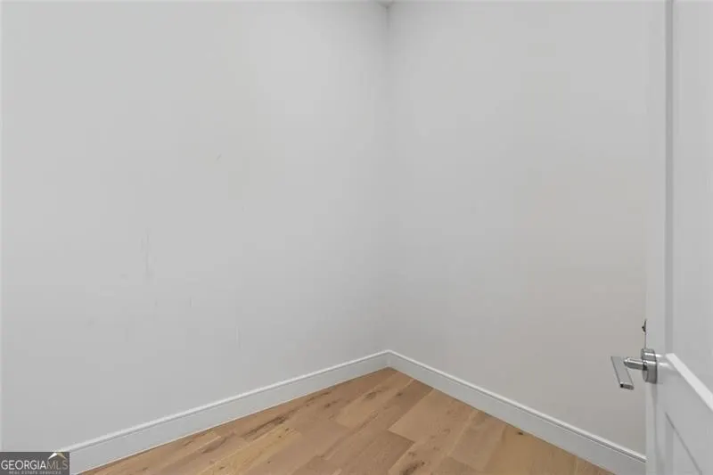1504 2425 PEACHTREE Road, #1504